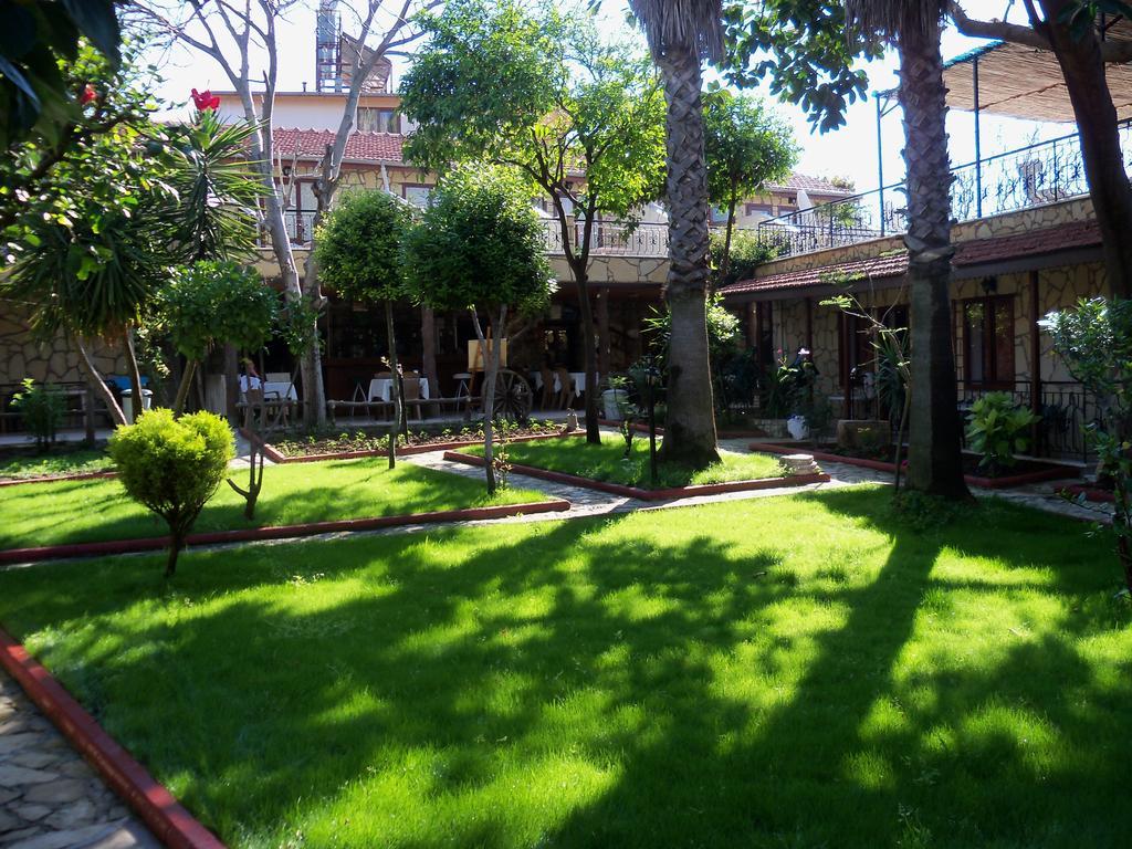 Poseidon Hotel Side Luaran gambar